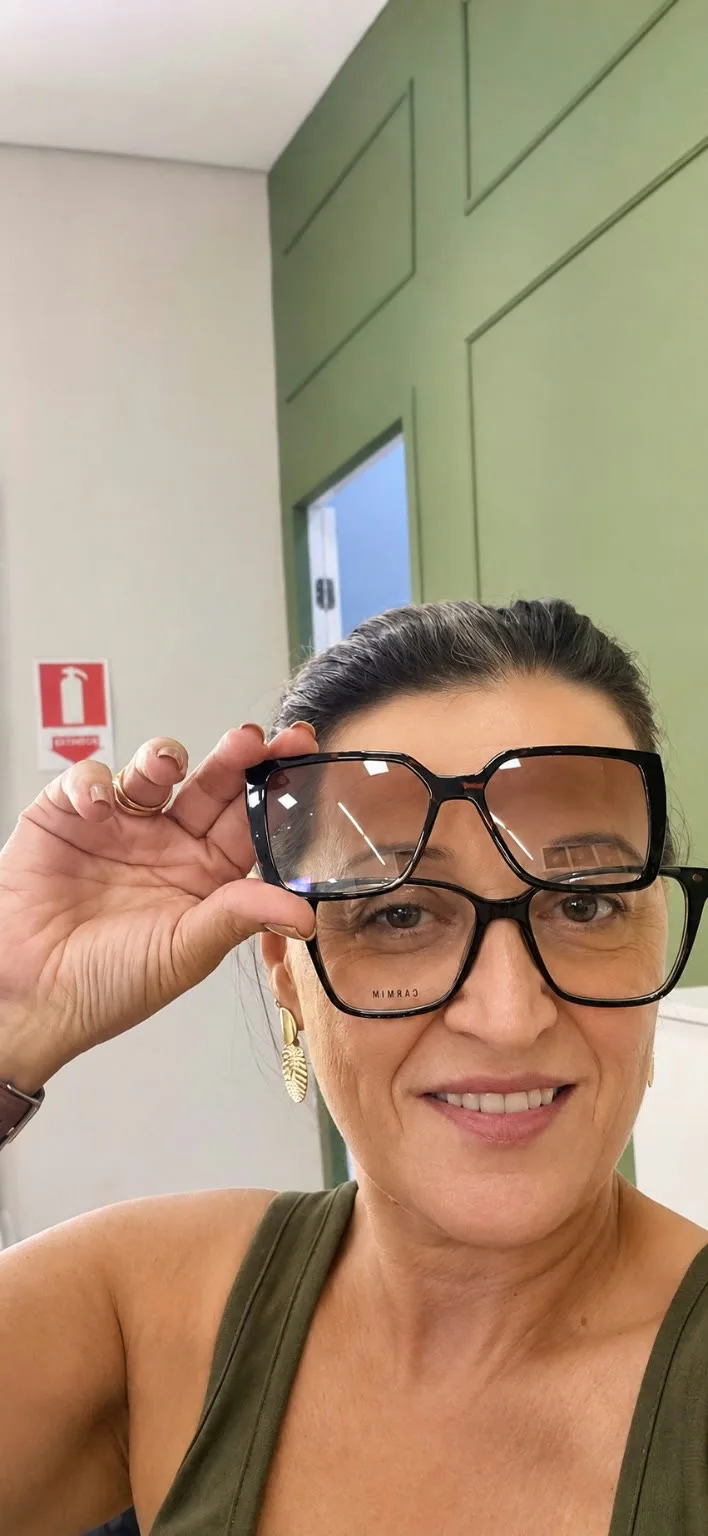 Armação de óculos de grau quadrada em acetato